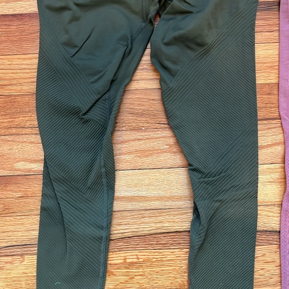 Fabletics Leggings - Picture 2 of 4